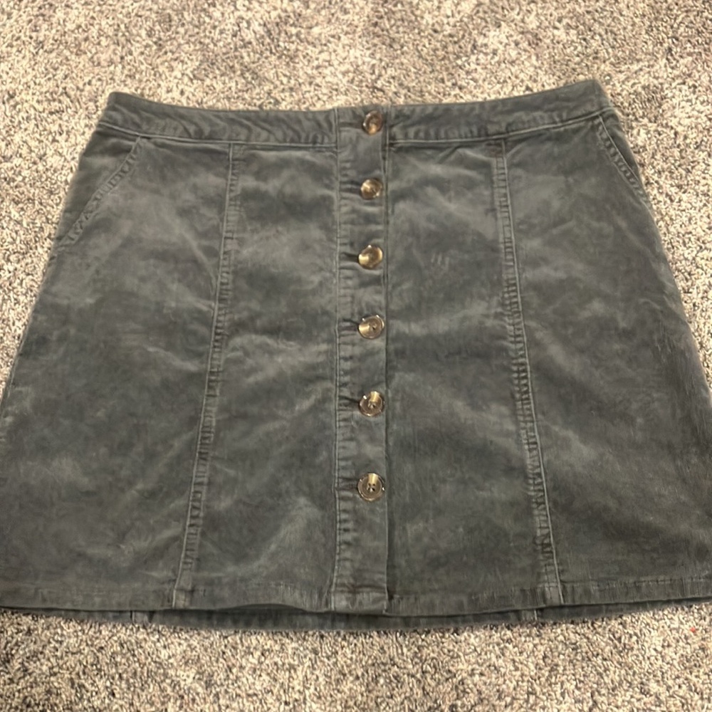 Maurice’s Gray Corduroy Skirt